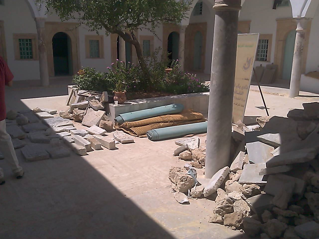 Salafists target historic madrassa in central Tripoli