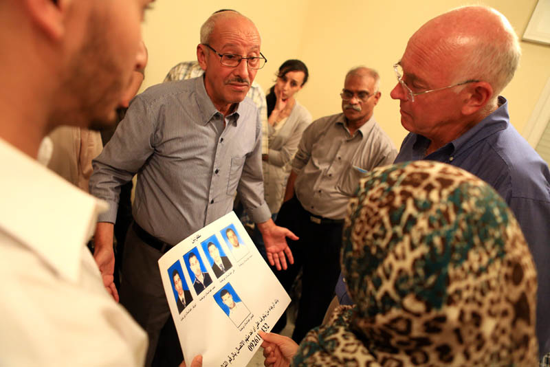 UN chief Ian Martin meets families of the missing