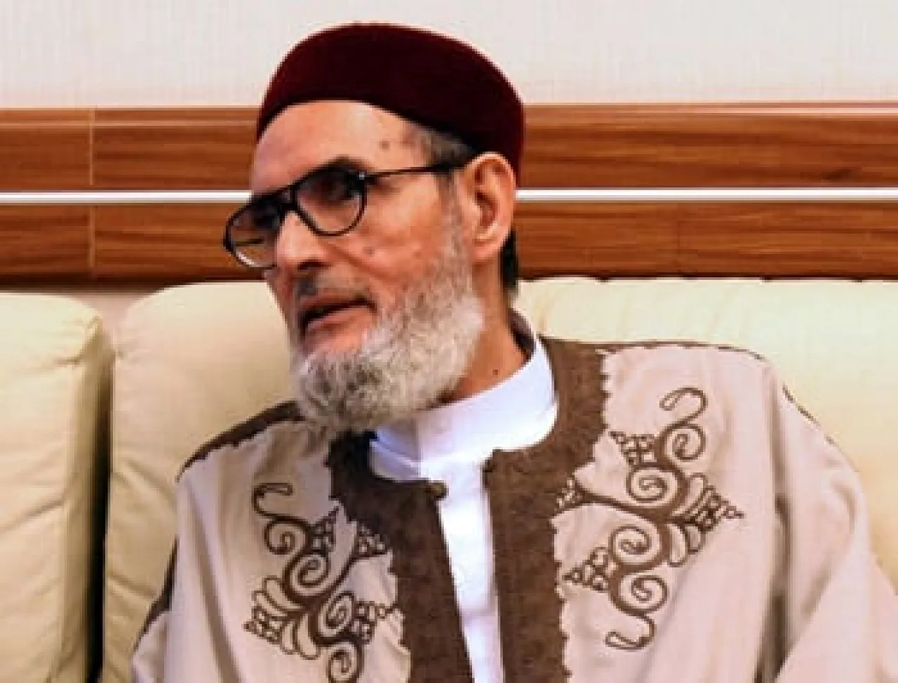 Ghariani2 Sheikh Sadiq Al-Ghariani describes the new political system as "a failed experiment".