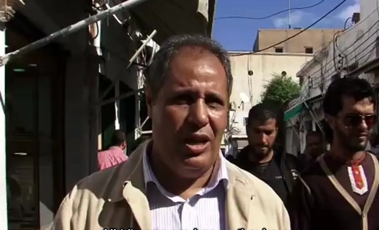 fogorlib2 Mustafa Shibani, who heads the medical aid charity, which will be conducting assessments of other hospitals in the coming weeks.