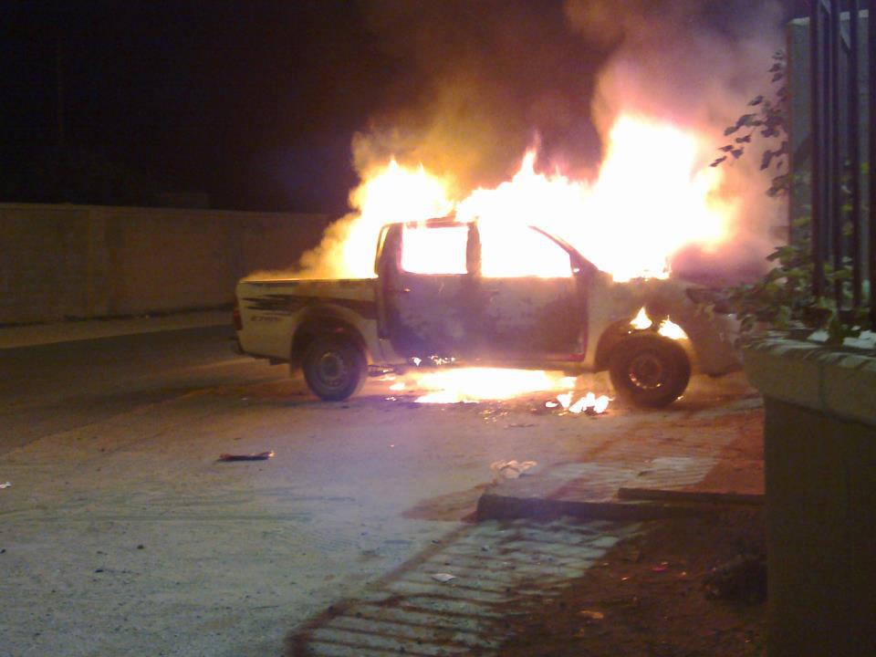 Police vehicle attacked in Misrata
