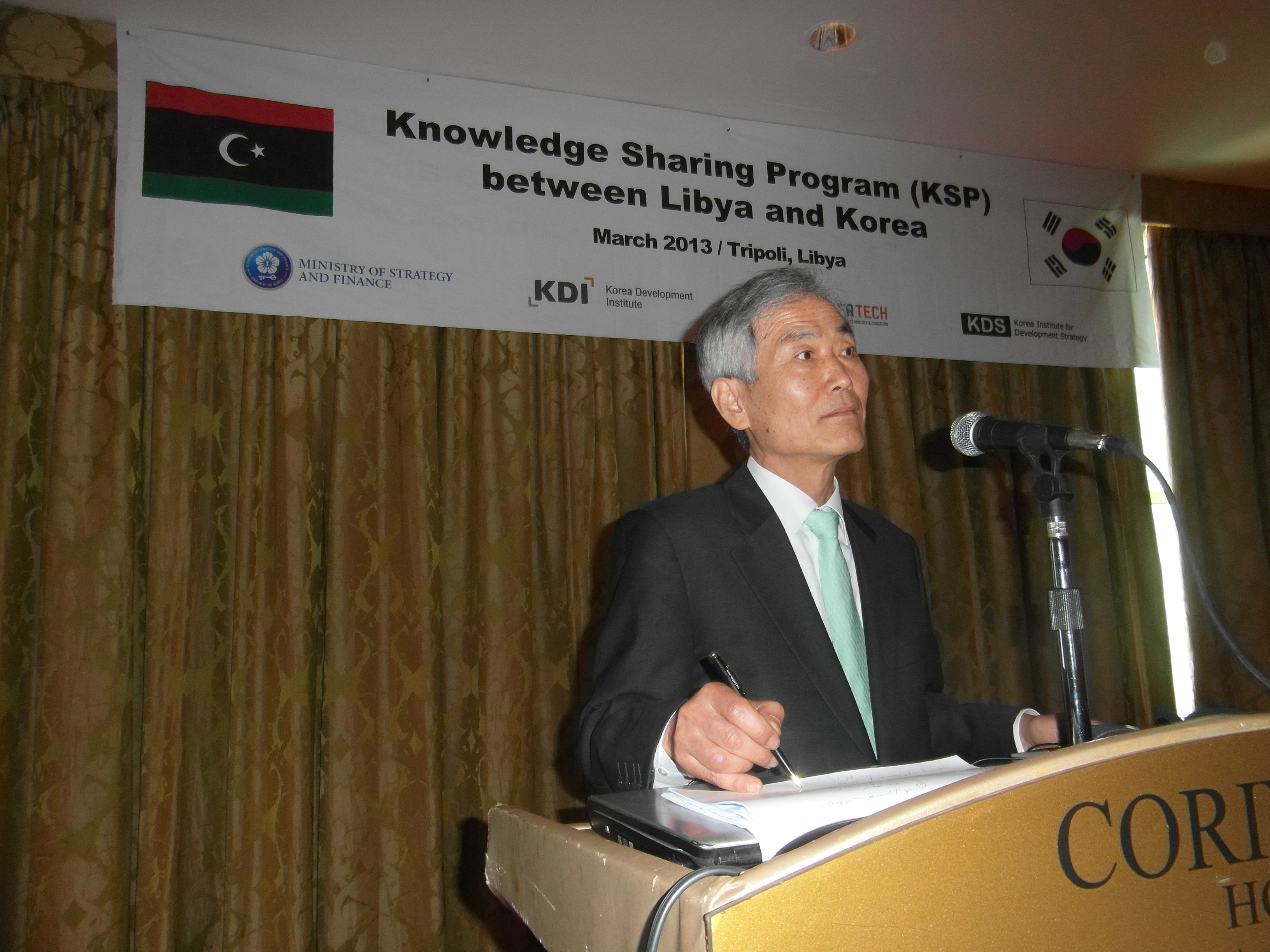 The Korean Knowledge Sharing Programme with Libya: Can Libya learn from Korea’s experience - from 1950’s conflict to 1990’s development?