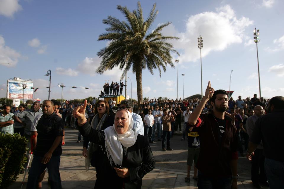 Shuwail flies to Benghazi as Congress cancels session over bomb blast