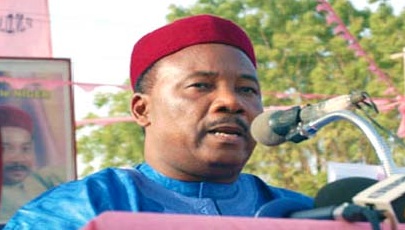 Niger president claims bombers came from Libya