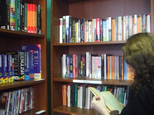 Exhibition on studying English in the UK