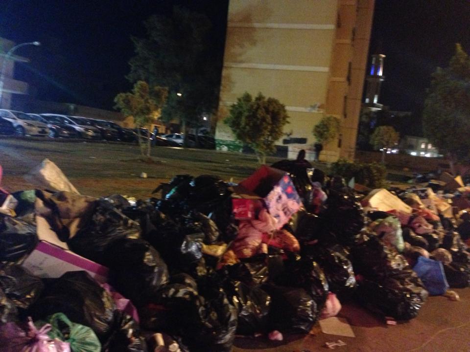 Benghazi rubbish collections begin as strike ends