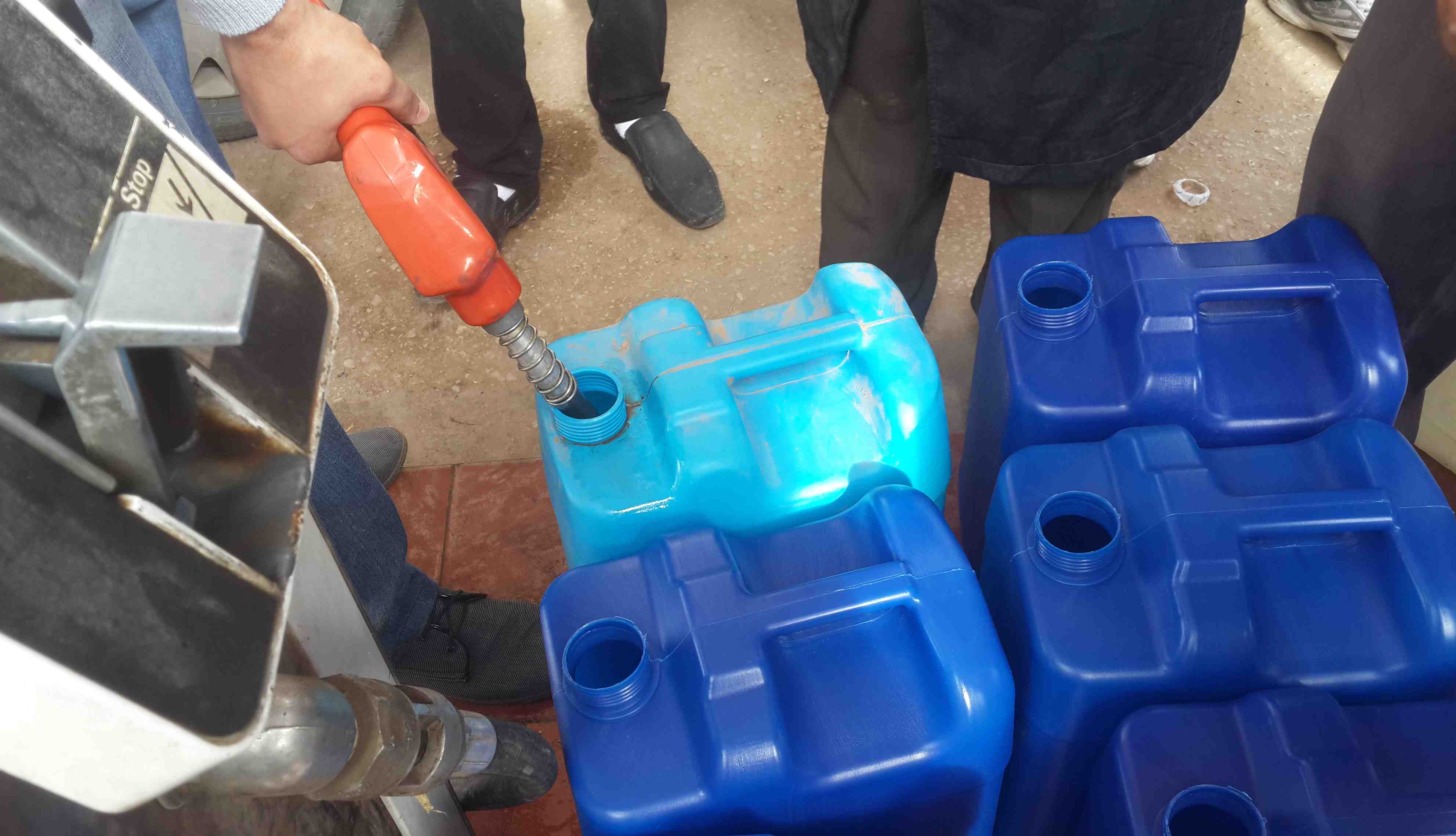 Some Tripoli filling stations to stay open round the clock