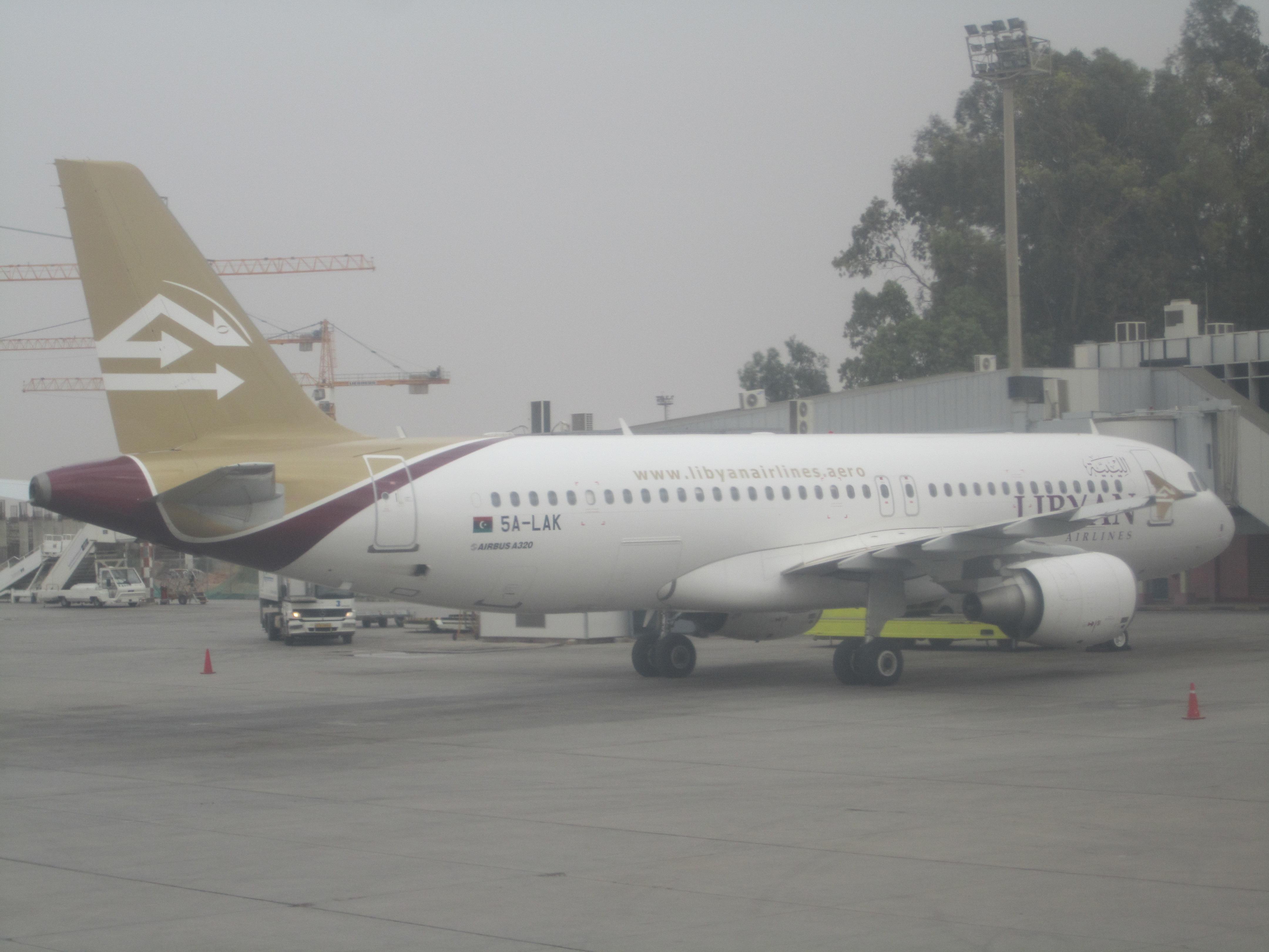 EU flight ban for Libyan air carriers continues into 2014