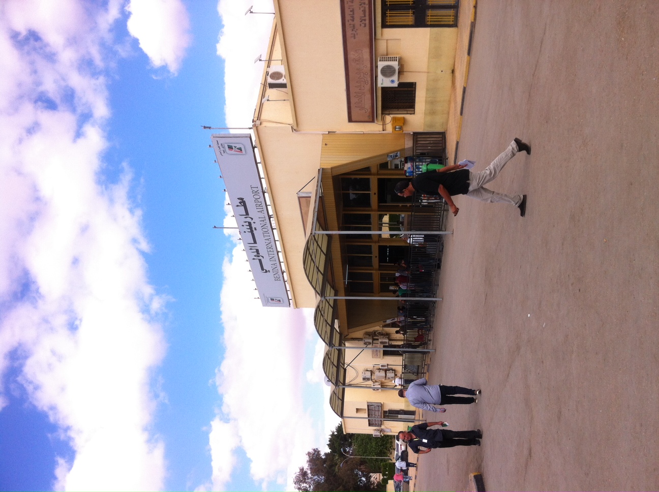 Benghazi airport resumes local flights