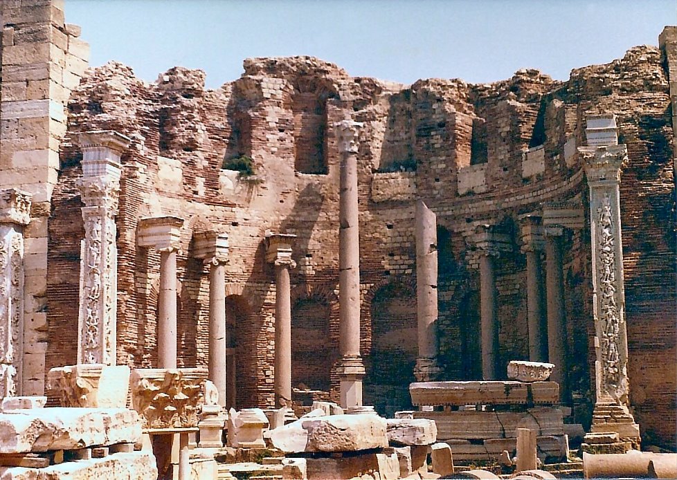 Heritage threatened by thieves and vandals, say experts
