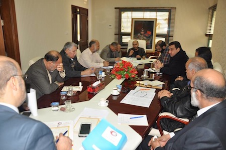 Emergency disease-control meeting after 5 die with swine flu symptoms