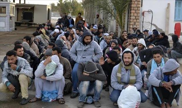 Thousands of Egyptians flee Libya after Islamic State slaughter