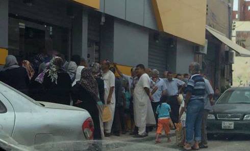 Long power cuts make very hot Libyan summer even more unbearable