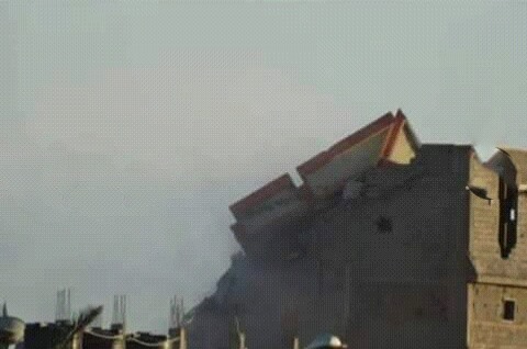 Army retakes ground in Benghazi lost yesterday to IS