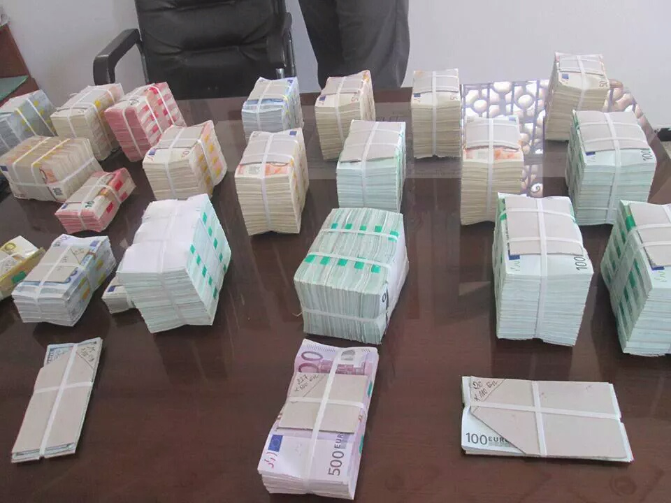 Libyan-bound FX smugglers nabbed in Tunisia