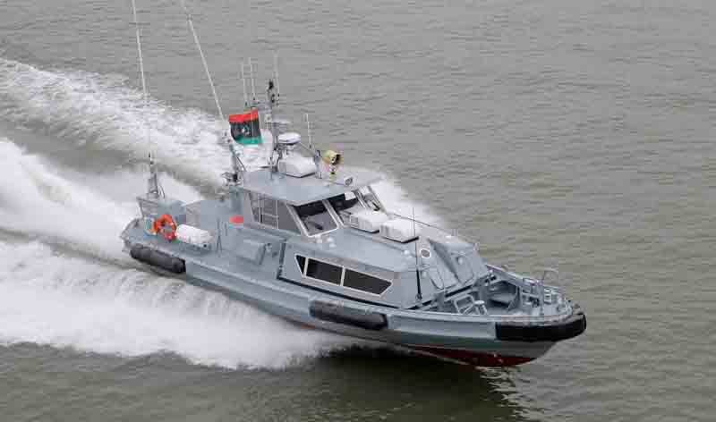Navy detains Syrians and Indians in ship off Ras Hilal