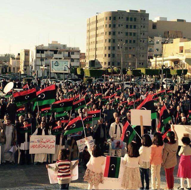 Misratan support for Serraj “growing” amid calls for Ghwell to resign