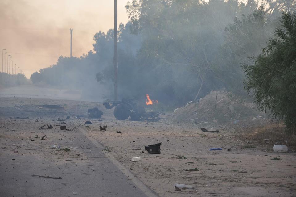 IS suicide bomber wounds two in Sirte