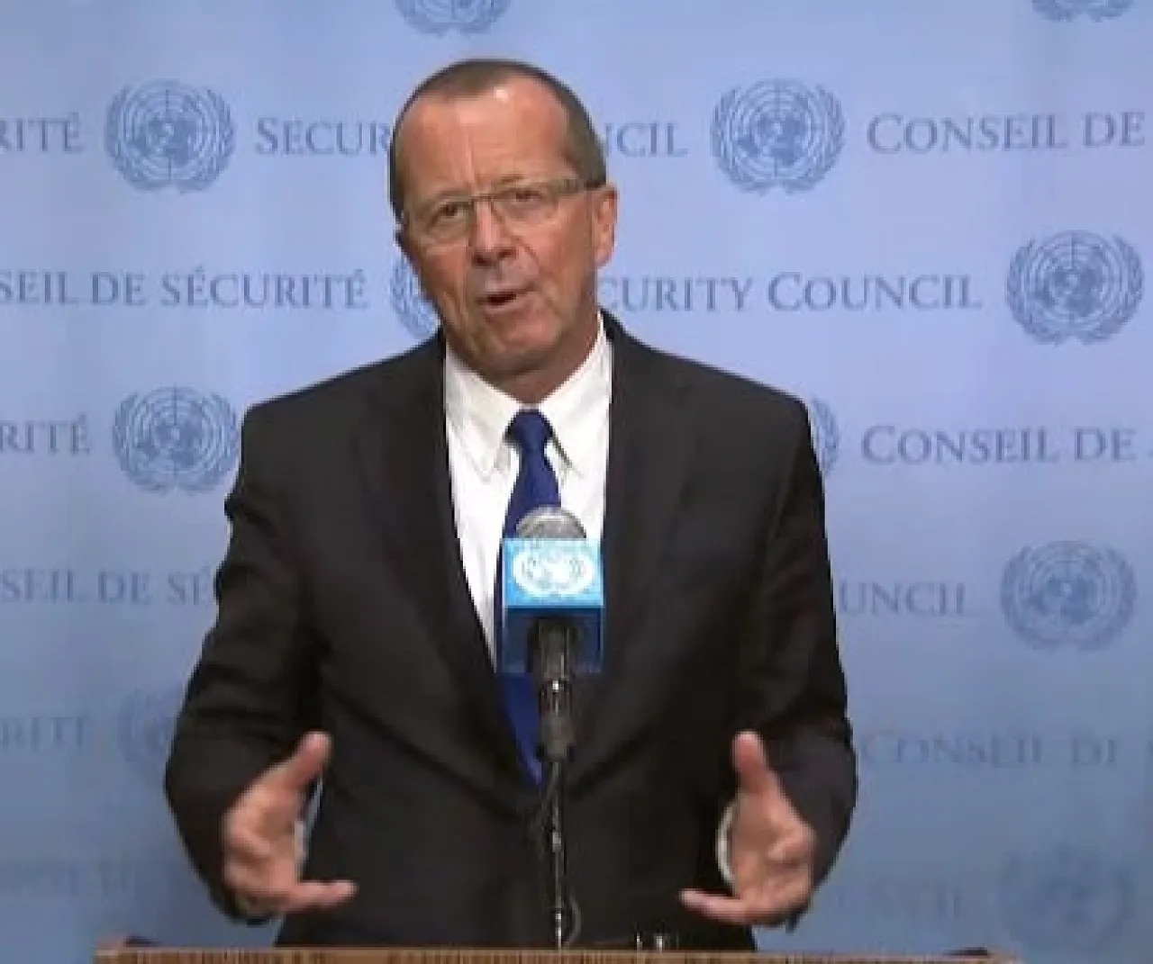 UNSMIL's Kobler talks to reporters at the UN today (Photo: UN)