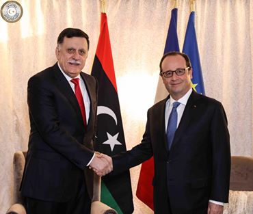 Serraj and French President Hollande in security cooperation talks in Marrakesh