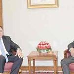 In Algiers, Serraj talks about Paris