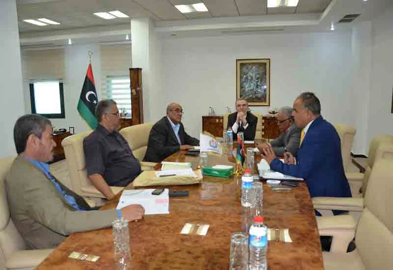NOC boss Sanalla meeting Jowfe executives (Photo: NOC)