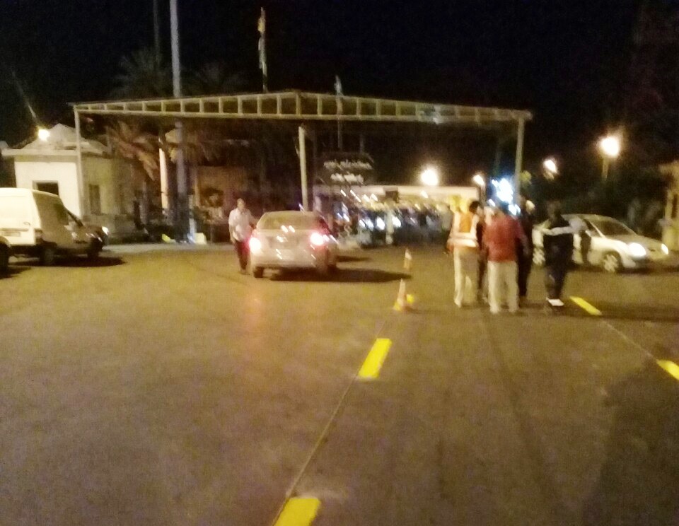 Main Libyan-Tunisian border crossing operating normally