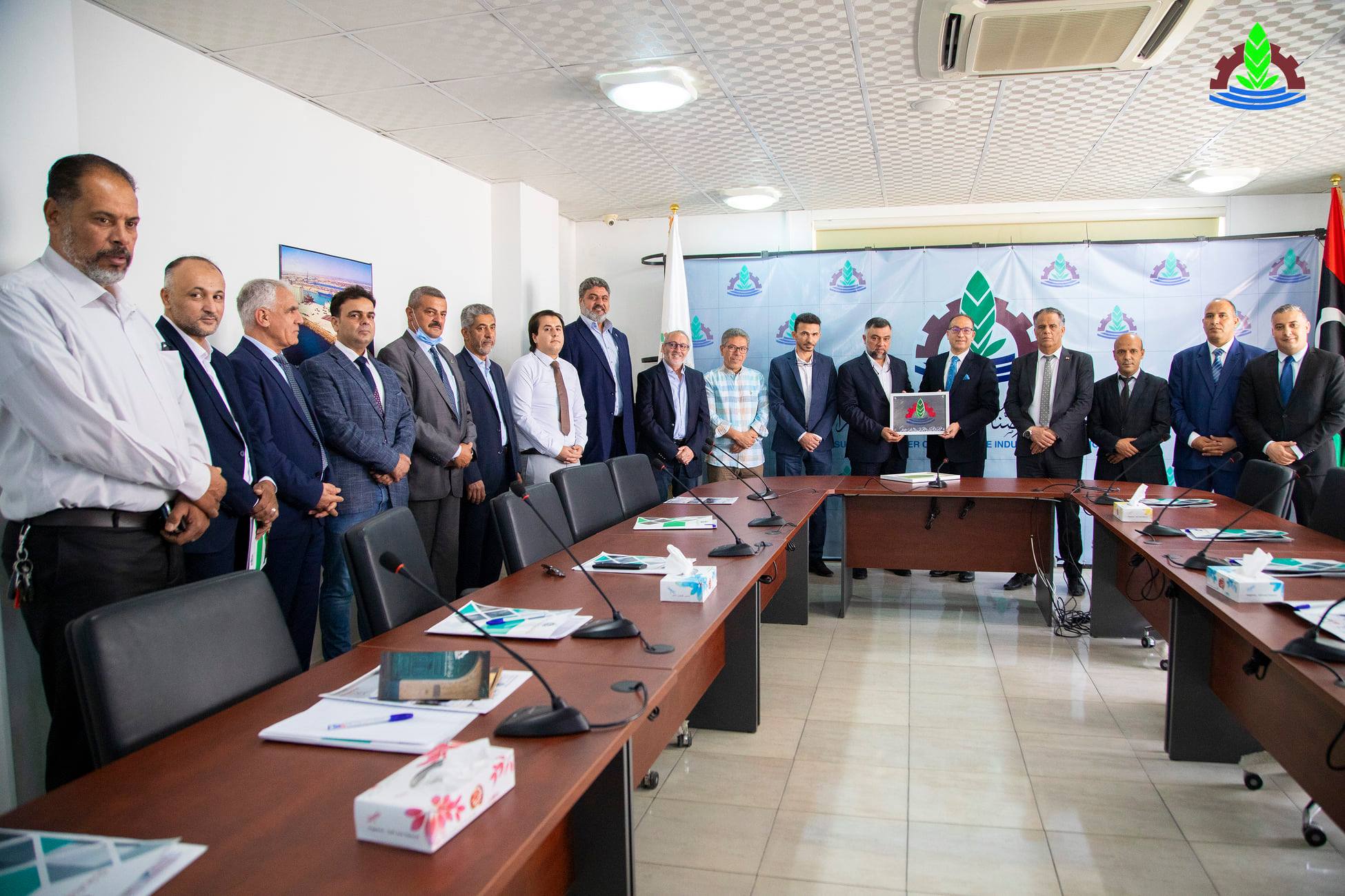 Tunisian ambassador visits Misrata Chamber to strengthen economic cooperation