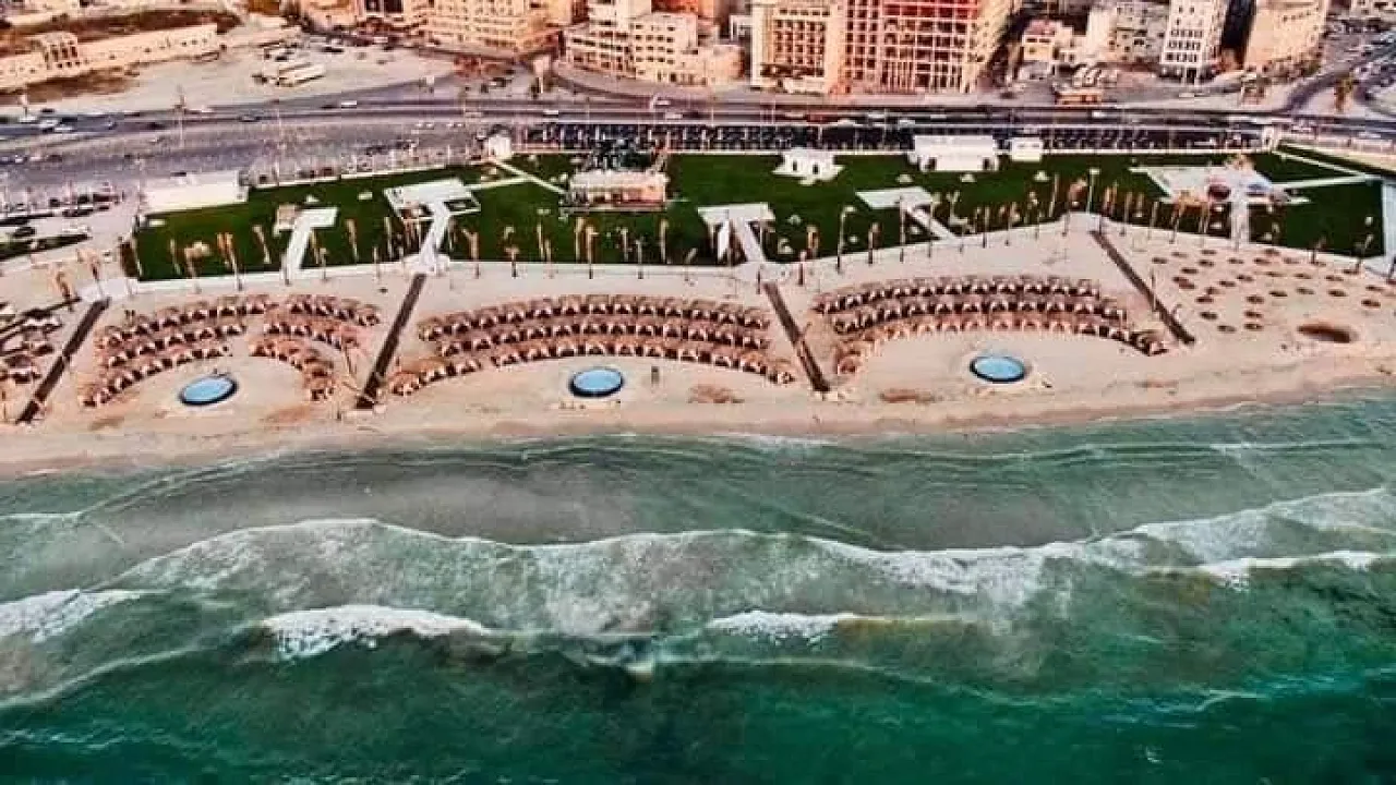 The newly refurbished central Tripoli Lido (Sinbad) resort was opened last July by Aldabaiba. Last week he ordered its destruction (Social media).