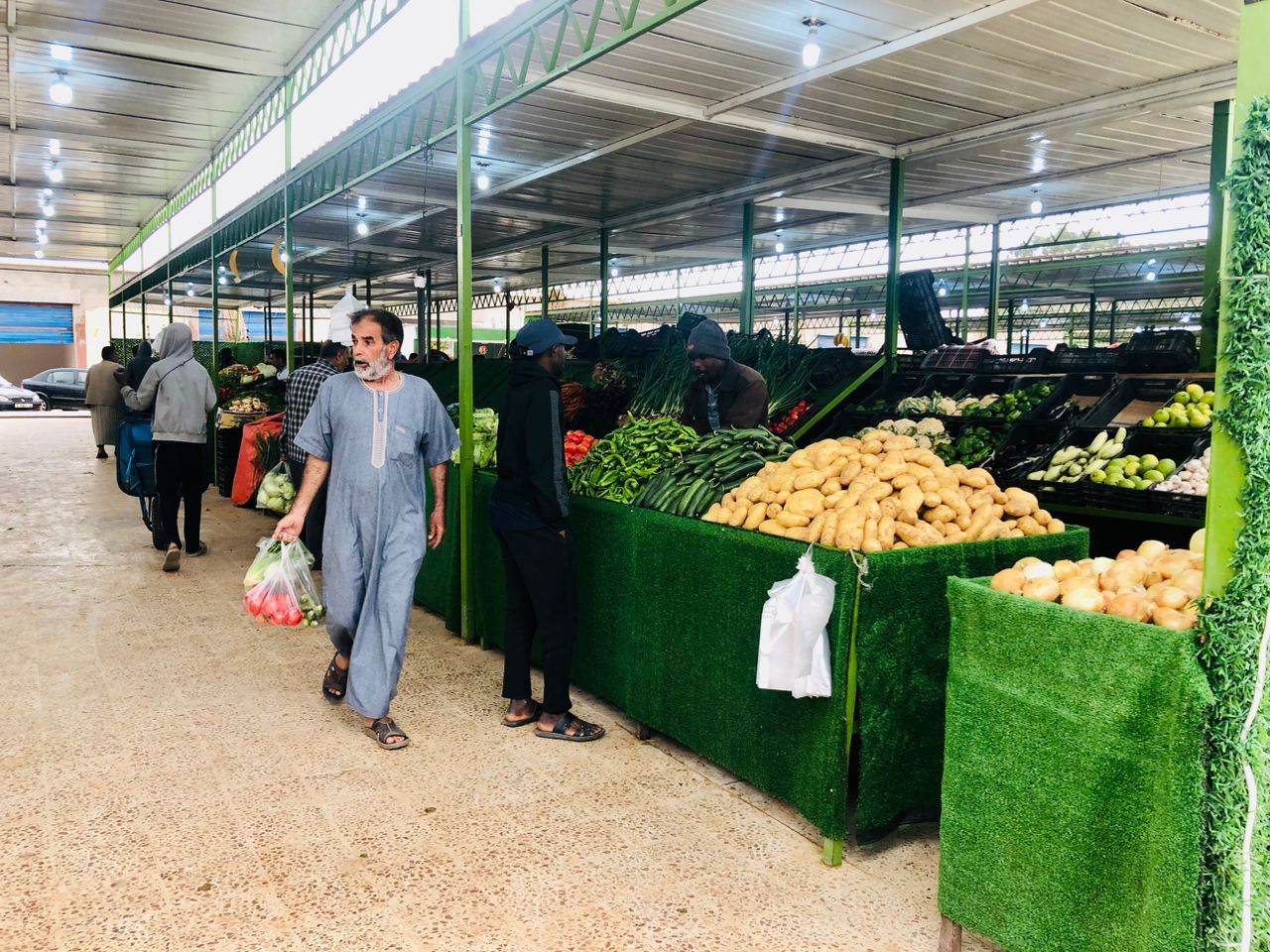 Vegetable prices decrease during June - but no government support for export of surplus